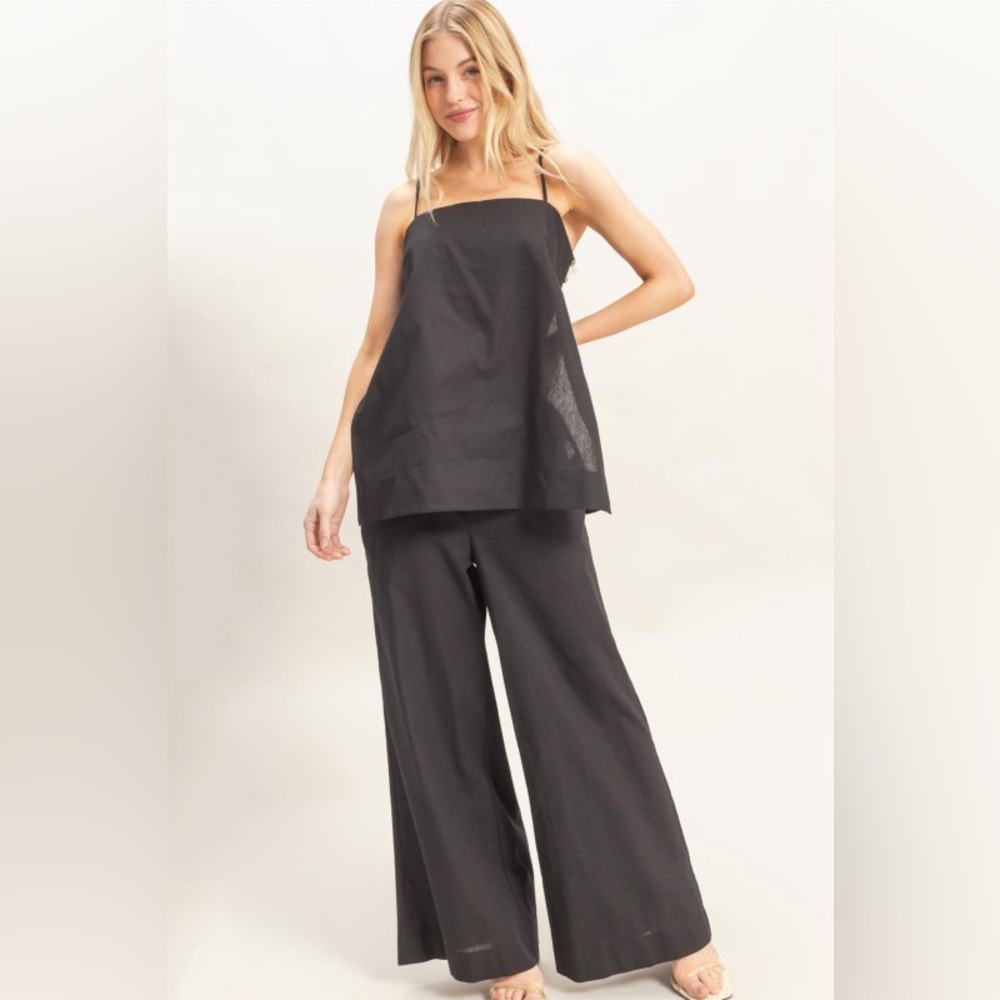#125 Black Sands Linen Set